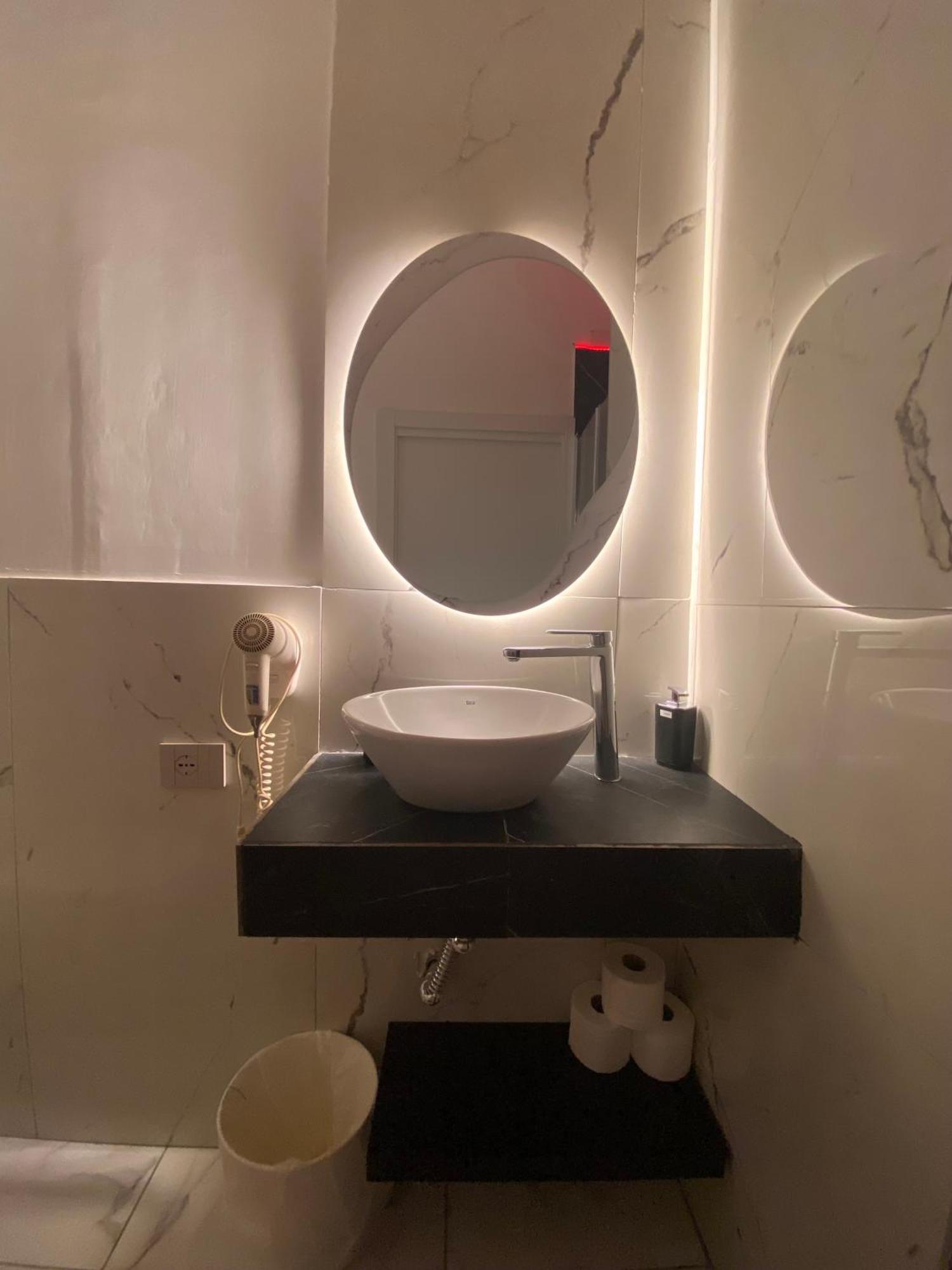 La Dimora Di Marti " Vicino Al Centro Storico Di Napoli" Bed & Breakfast Luaran gambar